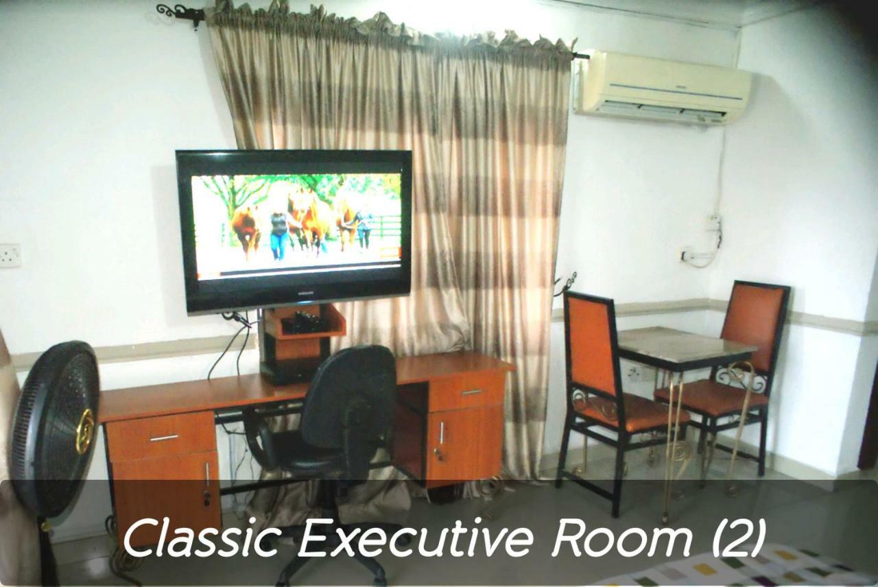 Aquatic Suites & Apartments Aliayabiagba المظهر الخارجي الصورة